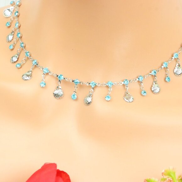 "Minimalist & Elegant Necklace Chain – Perfect for Women & Girls | UNVRC1294 - Picture 3 of 10